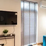 Cozy Terrace & Free Parking In The Heart Of 里加