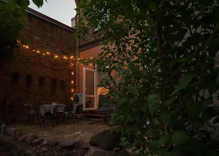 Cozy Terrace & Free Parking In The Heart Of Apartamento