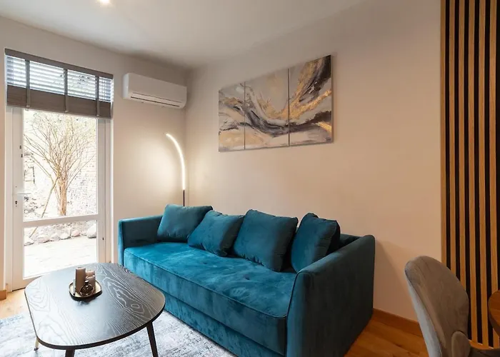 Cozy Terrace & Free Parking In The Heart Of Riga