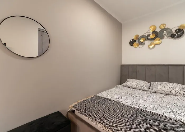 Cozy Terrace & Free Parking In The Heart Of Riga