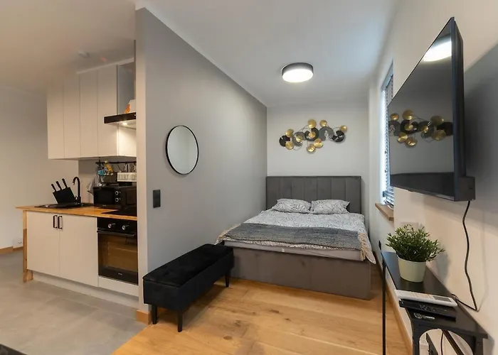 Cozy Terrace & Free Parking In The Heart Of Riga