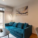 Cozy Terrace & Free Parking In The Heart Of Riga
